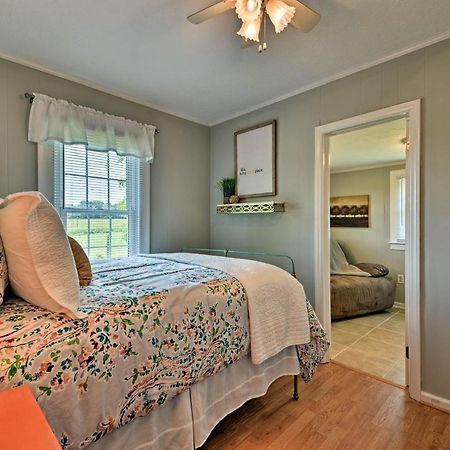 Peaceful Elkin Vacation Rental About 17 Mi To Mt Airy! Dobson المظهر الخارجي الصورة