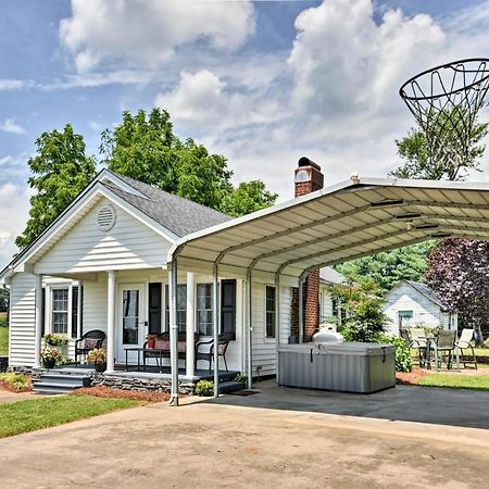 Peaceful Elkin Vacation Rental About 17 Mi To Mt Airy! Dobson المظهر الخارجي الصورة