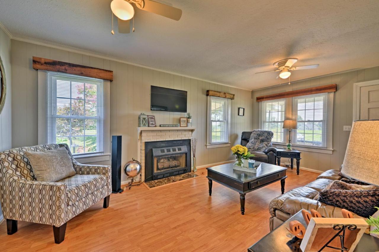 Peaceful Elkin Vacation Rental About 17 Mi To Mt Airy! Dobson المظهر الخارجي الصورة