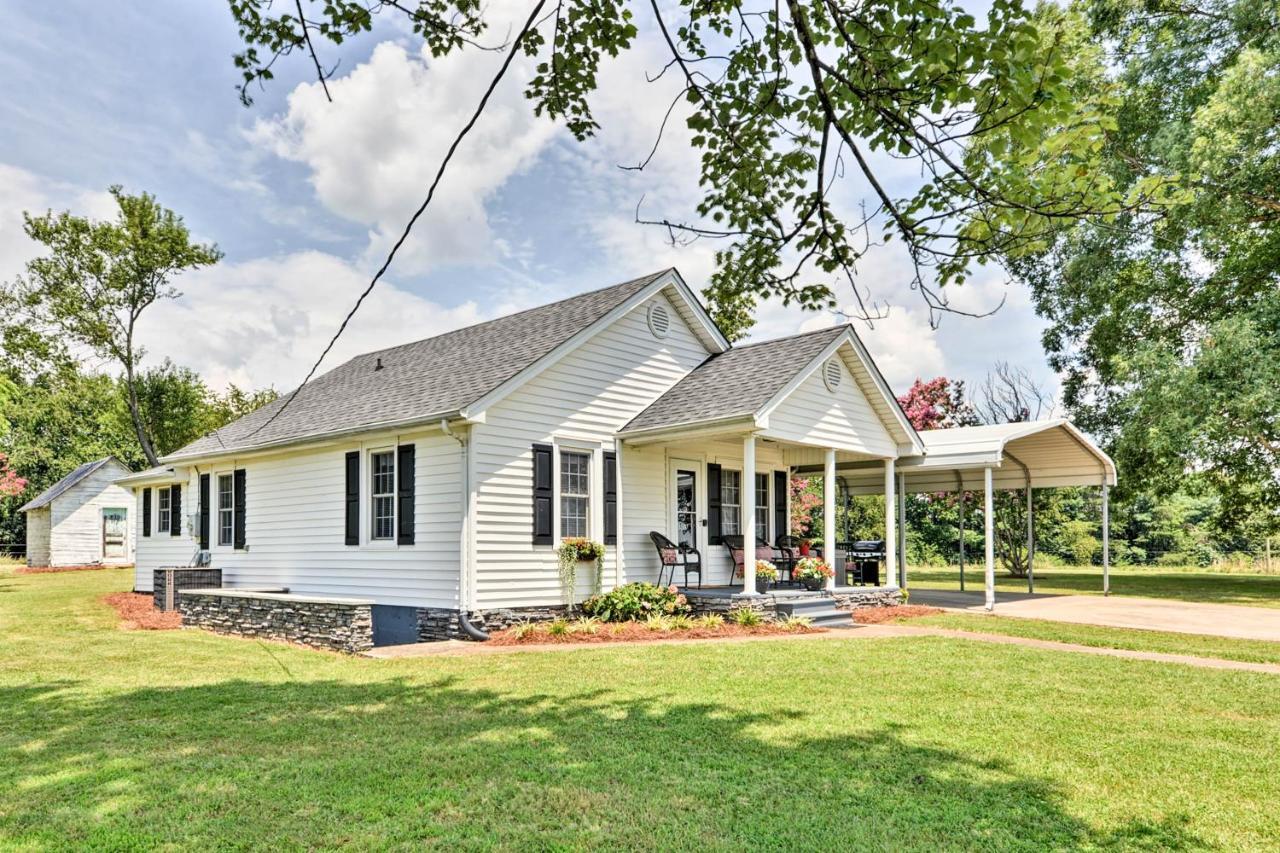 Peaceful Elkin Vacation Rental About 17 Mi To Mt Airy! Dobson المظهر الخارجي الصورة